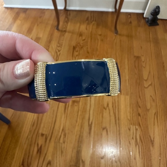 Navy blue & gold bangle bracelet with monogram sticker - Picture 6 of 6